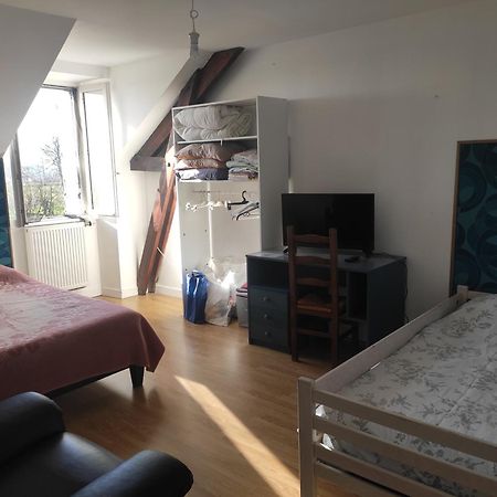 Bienvenue Chez Joelle Et Andre Au 207 Bed & Breakfast Balaze Room photo